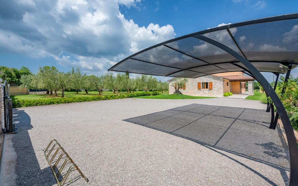 Villa Oliveta By Istrialux Filipana Eksteriør billede
